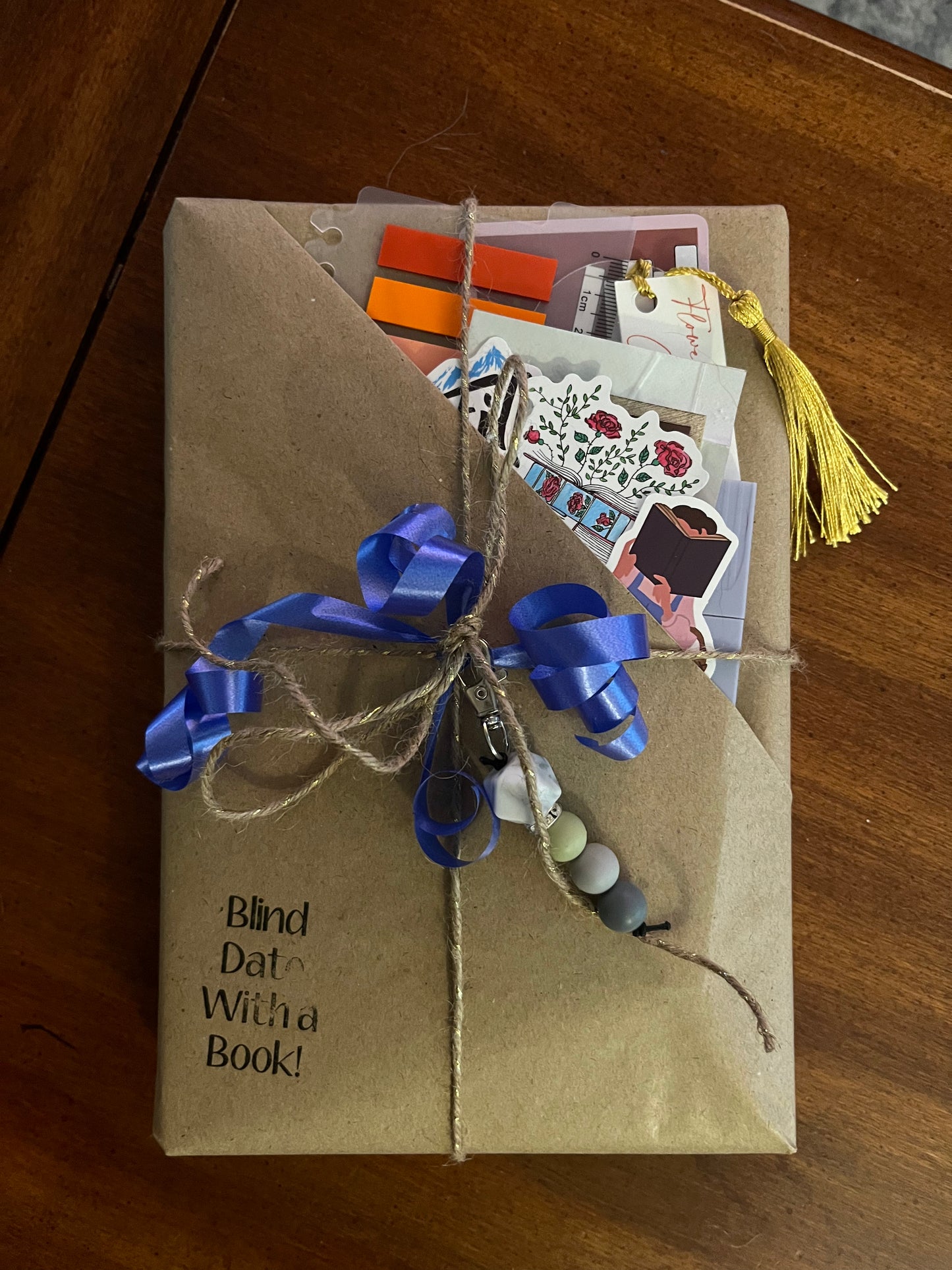 Blind Date With a Book - Deluxe