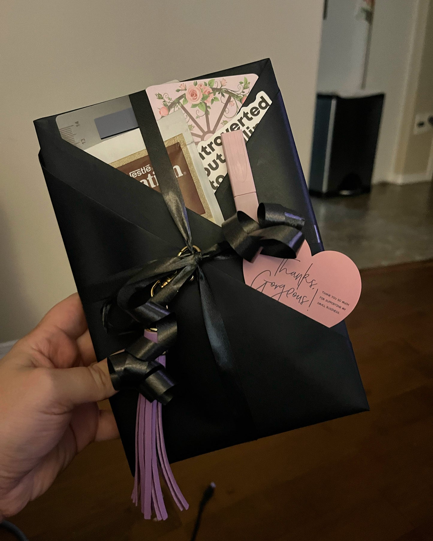 Blind Date With a Book - Deluxe