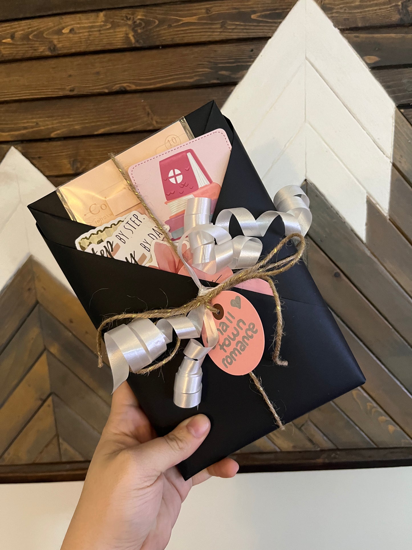 Blind Date With a Book - Deluxe